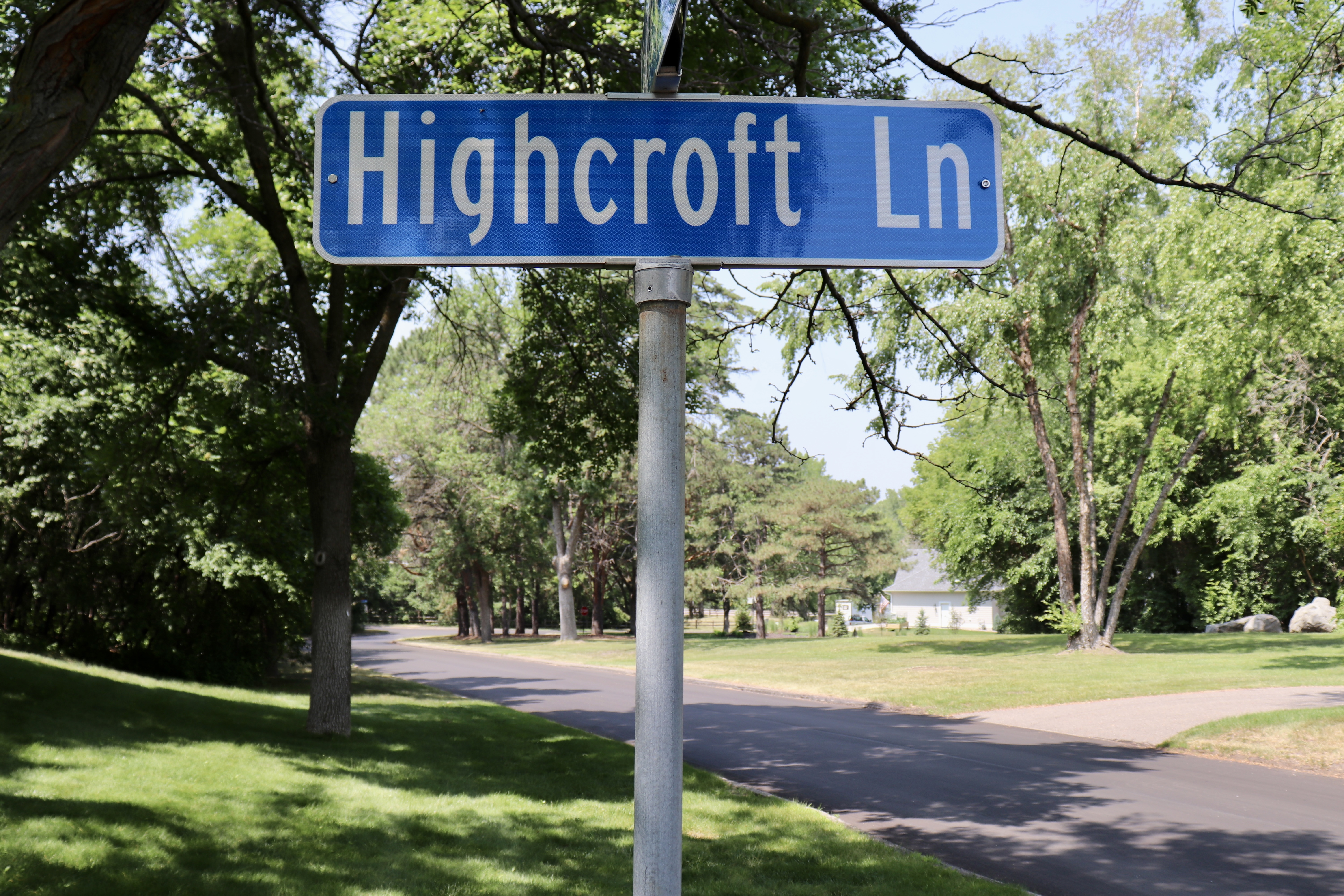 Highcroft Street sign